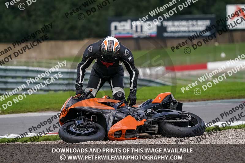 donington no limits trackday;donington park photographs;donington trackday photographs;no limits trackdays;peter wileman photography;trackday digital images;trackday photos